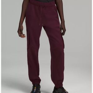 Lululemon Relaxed Mid-rise Cargo Pant